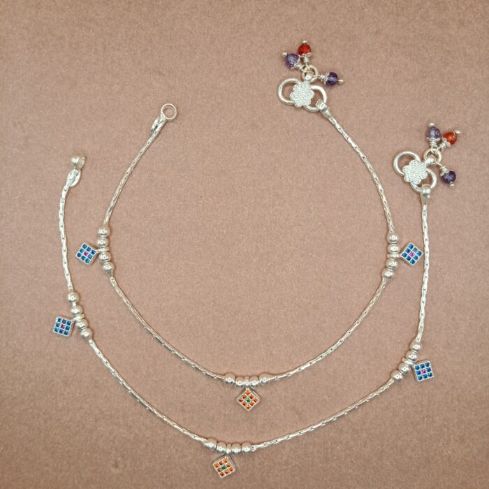 Vibrant Pure Silver Payal
