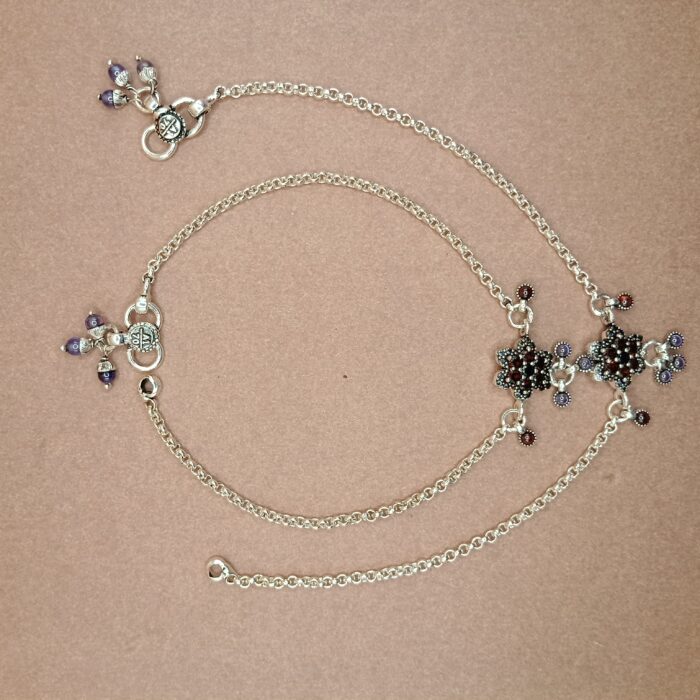 Elegant Pure Silver Floral Payal