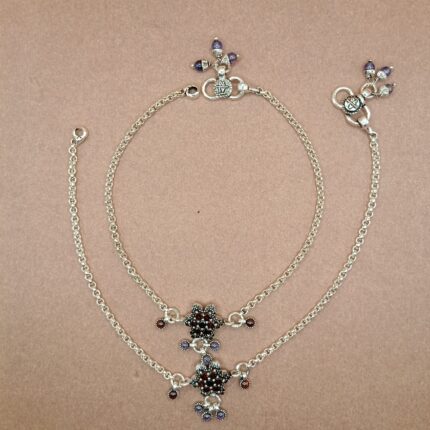 Elegant Pure Silver Floral Payal