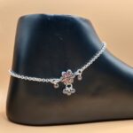 Elegant Pure Silver Floral Payal