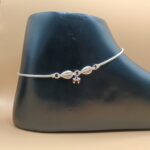 Pure Silver Floral Leaf Payal