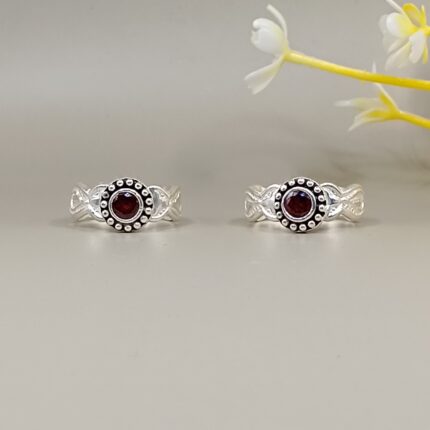 Antique Red Stone Pure Silver Toe Rings