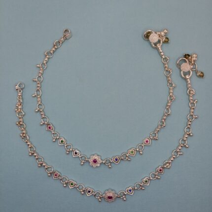 Fine Silver Payal with Elegant Traditional Design