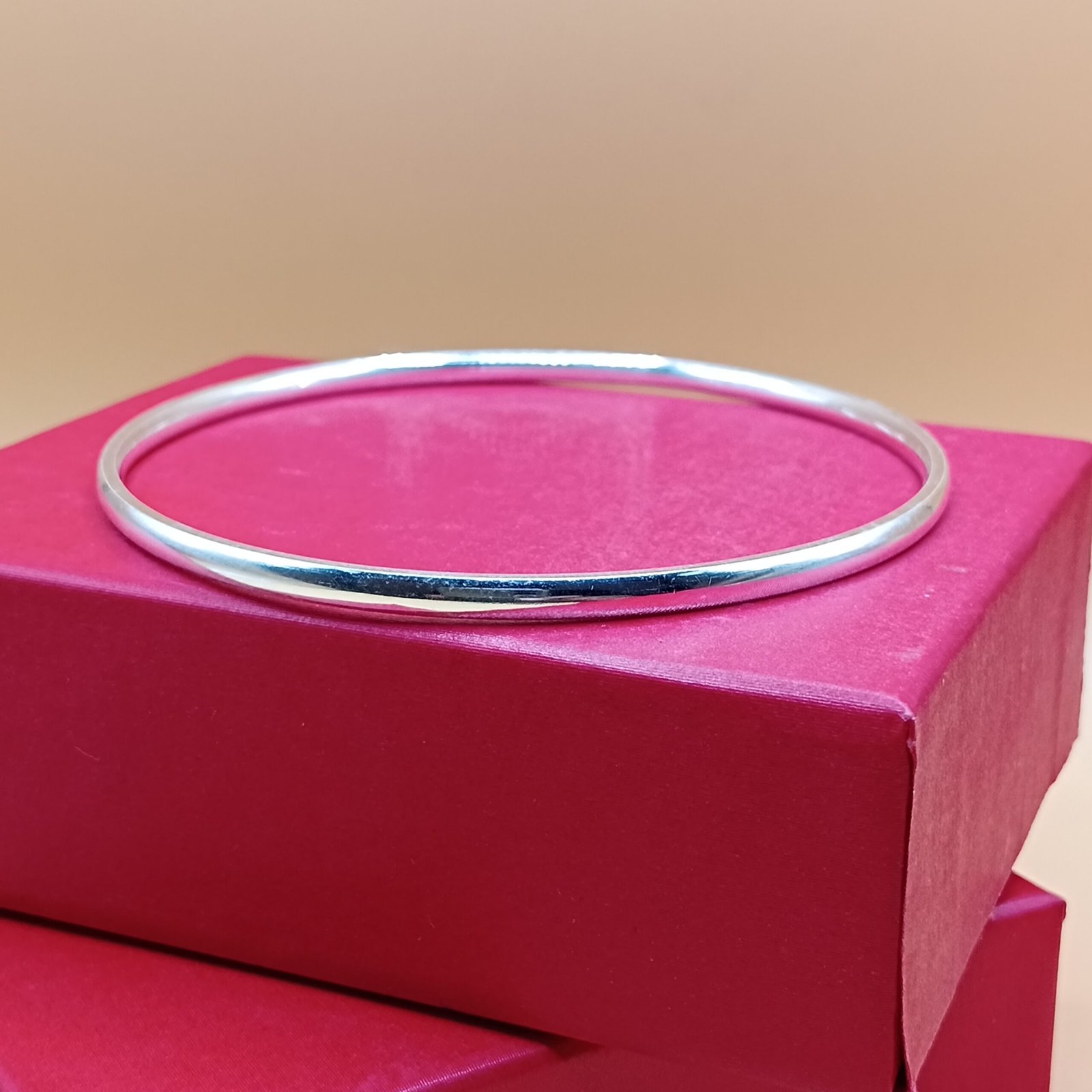 IMG_20251128_173319 Slim 925 Sterling Silver Men’s Kada – Minimal & Elegant Design