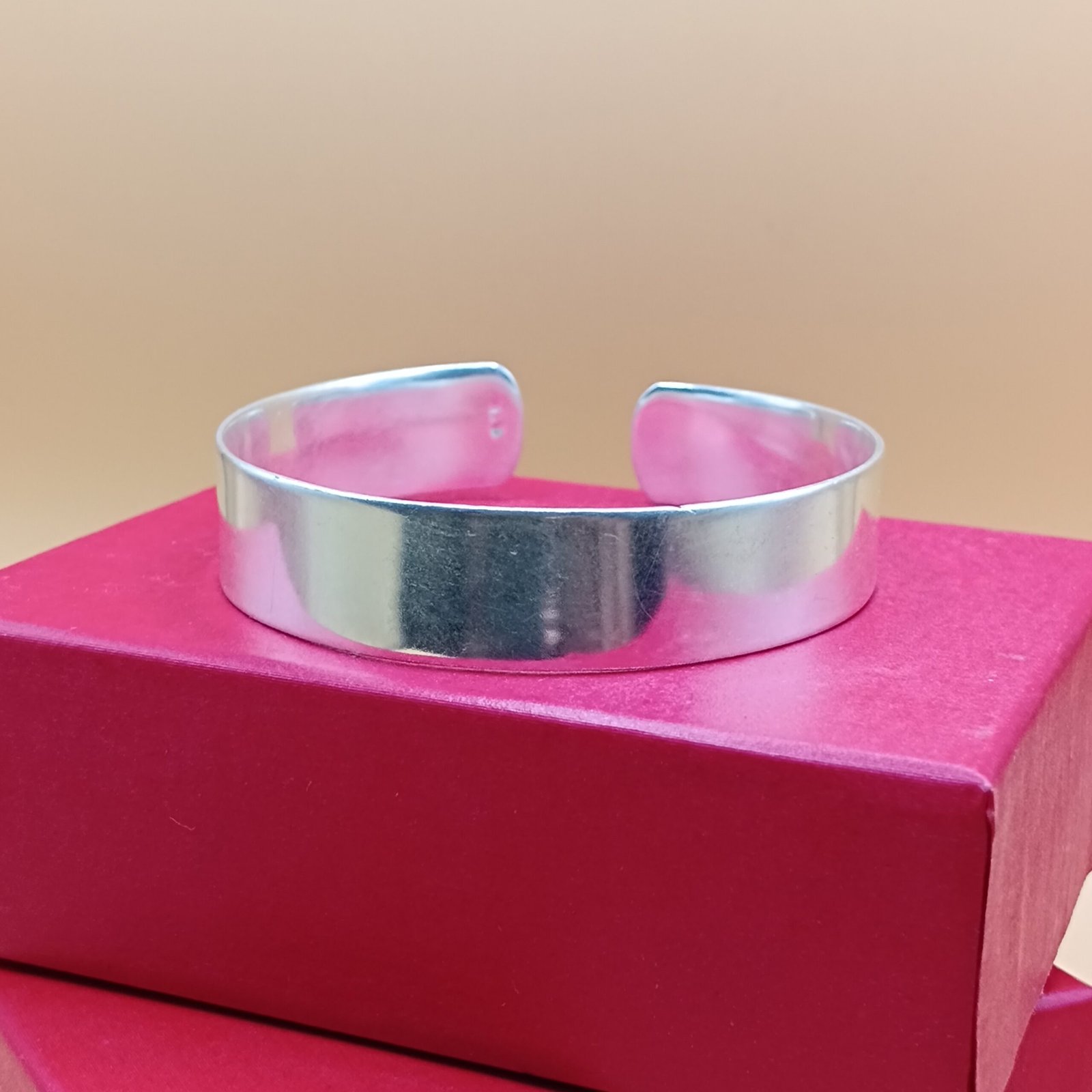 IMG_20251128_173341 Flat 925 Sterling Silver Open Kada for Men – Modern Minimalist Design