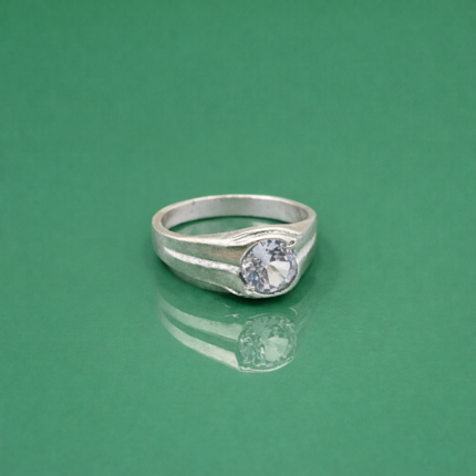 Pure Silver Ring with White Stone – Elegant & Timeless