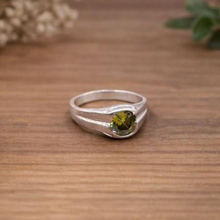Fine Silver Ring with Yellow Stone – Elegant & Radiant