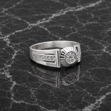 Elegant Pure Silver Ring for Men with Side Detailing