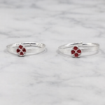 Pure Silver Oval Toe Ring with Fanta Stone
