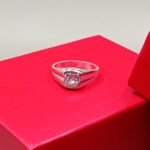 Fine Silver Ring with White Stone – Elegant & Timeless