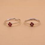 Pure Silver Oval Toe Ring with Fanta Stone
