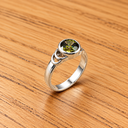 Pure Silver Radiant Stone Finger Ring