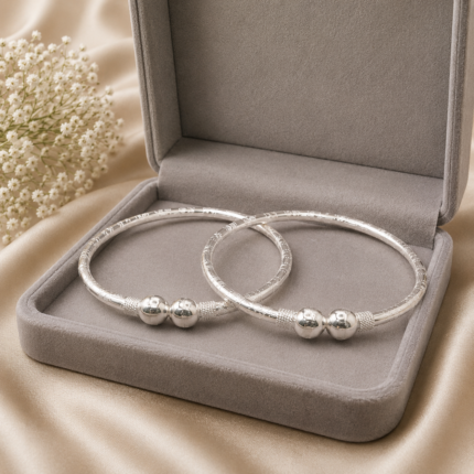 Gorgeous Silver Leg Kada for Women