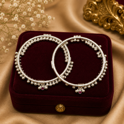 Gorgeous Silver Ladies Leg Kada