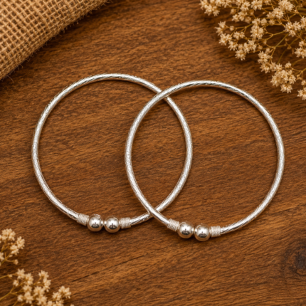 Beautiful Silver Leg Bracelet Kada