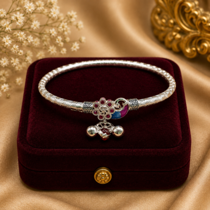 Antique Design Silver Leg Kada
