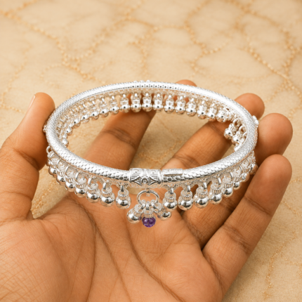 Silver Leg Bracelet for Ladies – Stylish Traditional Kada