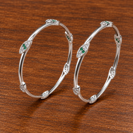 Silver Ladies Bangle – Elegant Traditional Design