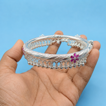 Stylish Silver Foot Kada for Ladies